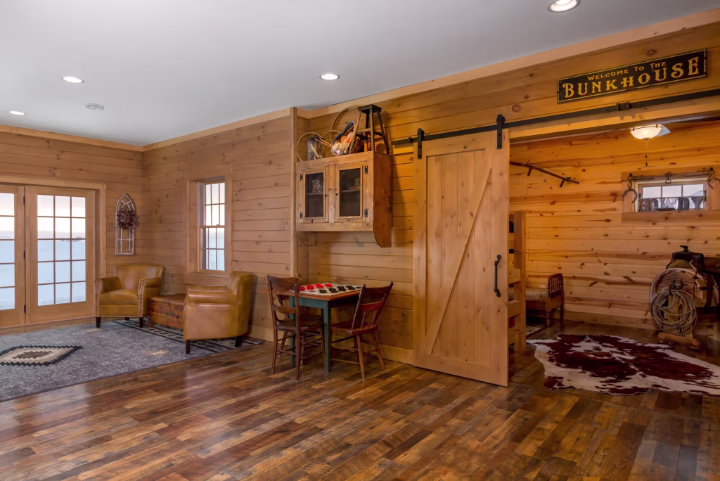 Crago Log Home - Living Room