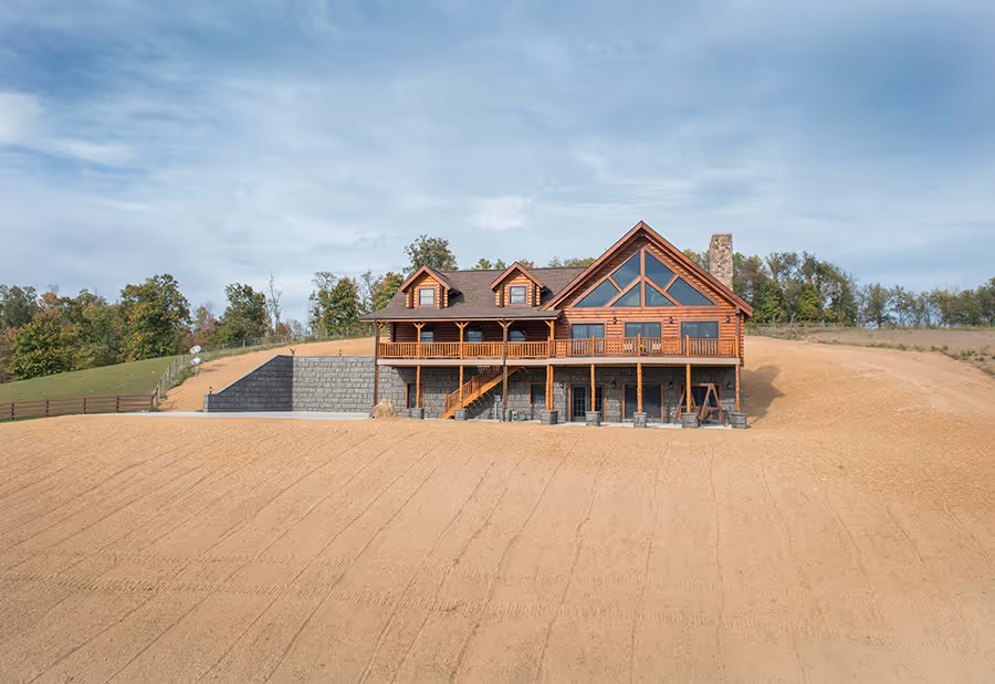 Custom Log Home - Exterior Front Yard