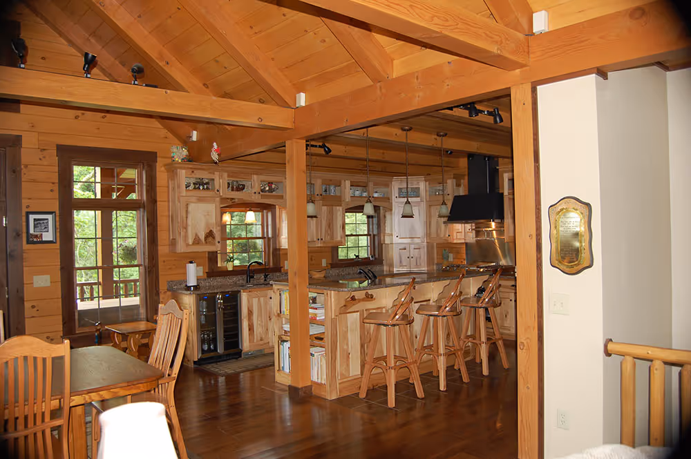 Caldwell Log Home - Kitchen and Bar