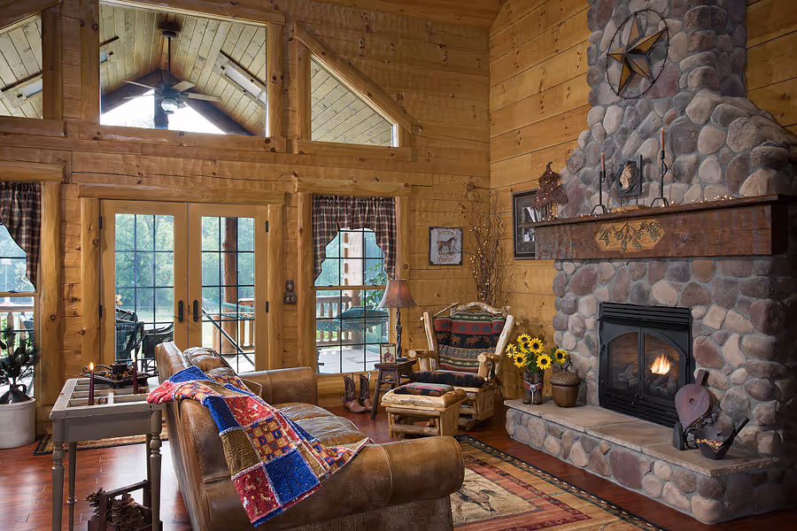 Conlin Fork Log Home - Living Room