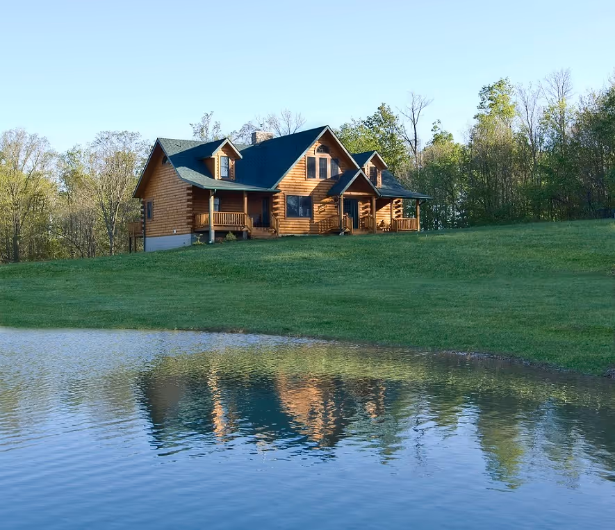 Mann Log Home - Exterior Lake Side