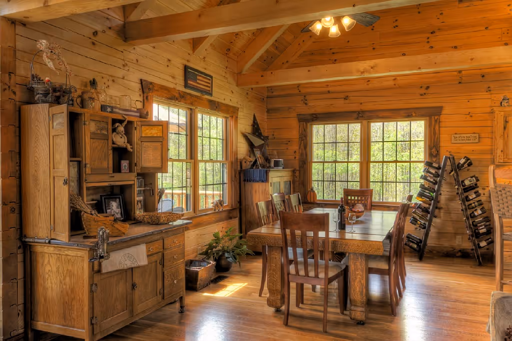 Mann Log Home - Dining Room