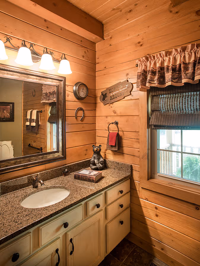 Thimmes Log Home - Bathroom