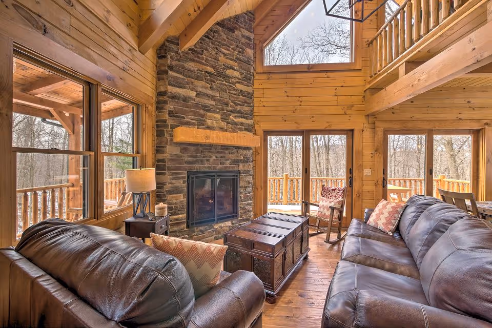 Wise Log Home - Living Room